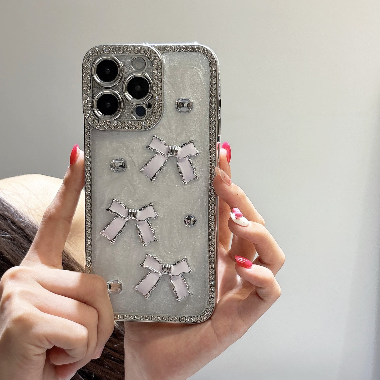 Luxury Crystal Butterfly iPhone Case – Sparkling Diamond-Embellished Design with Elegant Butterfly Motif, Shiny Gloss Finish for iPhone 16/15/14/13, Perfect Gift for Her
